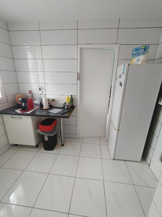 Jolie Appartement Proche Tramway Vénissieux Екстериор снимка